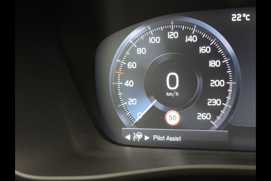 Volvo XC40 T4 Recharge Inscription Plug In Hybrid 211pk Dealer O.H PHEV | Panodak | Lederen Sportstoelen Memory | Adaptive Cruise | 360 Camera | 21"L.M | Harman Kardon | Keyless |