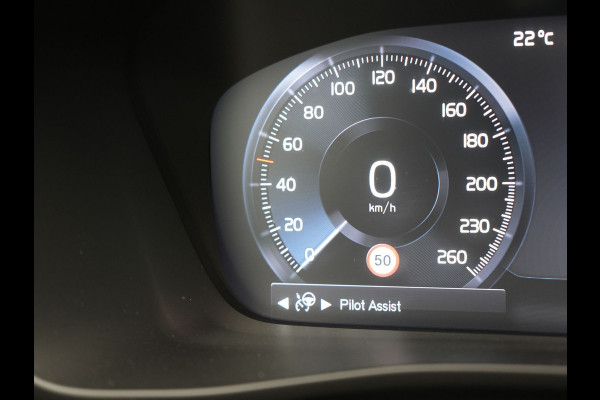 Volvo XC40 T4 Recharge Inscription Plug In Hybrid 211pk Dealer O.H PHEV | Panodak | Lederen Sportstoelen Memory | Adaptive Cruise | 360 Camera | 21"L.M | Harman Kardon | Keyless |