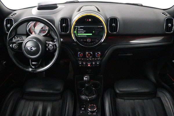 MINI Countryman 1.5 Cooper Chili (PANORAMADAK, STOELVERWARMING, ACHTERUITRIJCAMERA, H&K AUDIO, HEAD-UP DISPLAY)