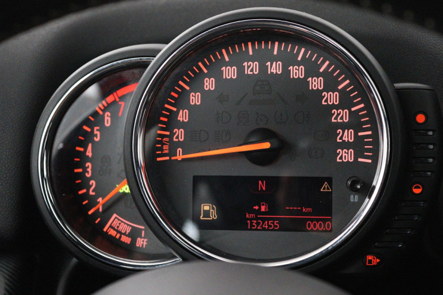 MINI Countryman 1.5 Cooper Chili (PANORAMADAK, STOELVERWARMING, ACHTERUITRIJCAMERA, H&K AUDIO, HEAD-UP DISPLAY)