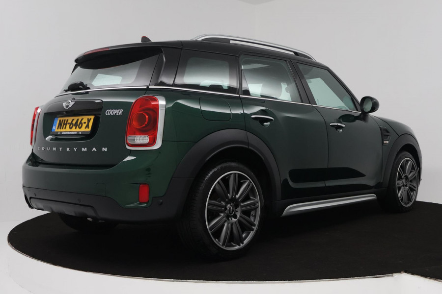 MINI Countryman 1.5 Cooper Chili (PANORAMADAK, STOELVERWARMING, ACHTERUITRIJCAMERA, H&K AUDIO, HEAD-UP DISPLAY)