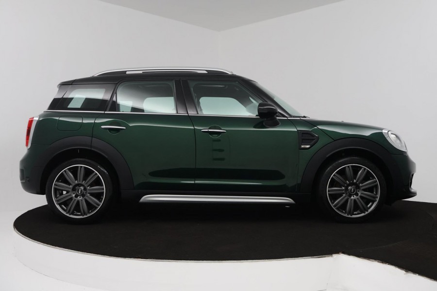 MINI Countryman 1.5 Cooper Chili (PANORAMADAK, STOELVERWARMING, ACHTERUITRIJCAMERA, H&K AUDIO, HEAD-UP DISPLAY)