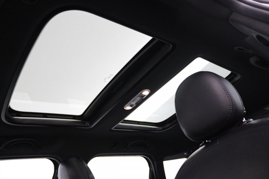 MINI Countryman 1.5 Cooper Chili (PANORAMADAK, STOELVERWARMING, ACHTERUITRIJCAMERA, H&K AUDIO, HEAD-UP DISPLAY)