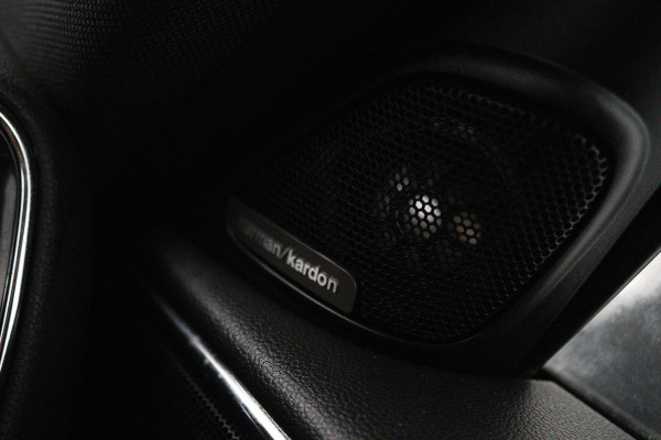 MINI Countryman 1.5 Cooper Chili (PANORAMADAK, STOELVERWARMING, ACHTERUITRIJCAMERA, H&K AUDIO, HEAD-UP DISPLAY)