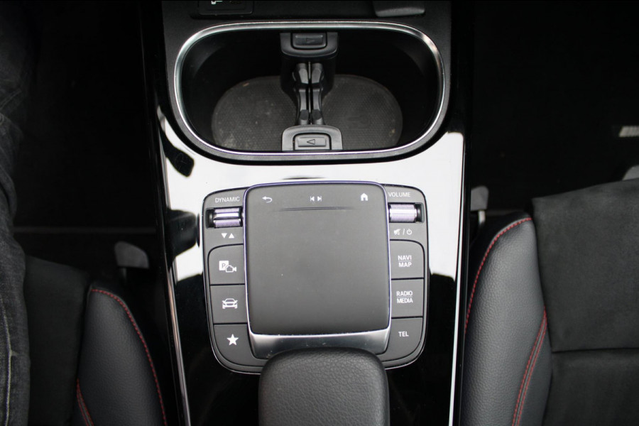 Mercedes-Benz CLA-Klasse Shooting Brake 200 Business Solution AMG