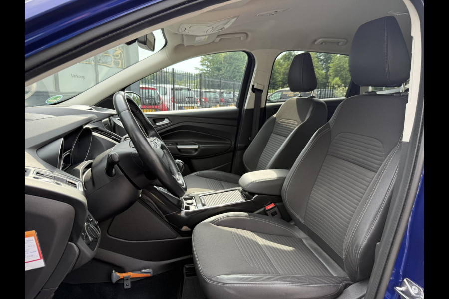 Ford Kuga 1.5 EcoBoost Titanium 2e Eigenaar,Trekhaak,Camera,Navi,Dealer Onderhouden,6 Bak,Clima,Cruise,Lm velgen,120pk,Apk tot 11-2025