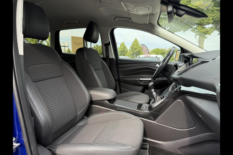 Ford Kuga 1.5 EcoBoost Titanium 2e Eigenaar,Trekhaak,Camera,Navi,Dealer Onderhouden,6 Bak,Clima,Cruise,Lm velgen,120pk,Apk tot 11-2025