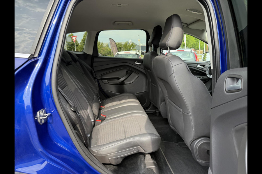 Ford Kuga 1.5 EcoBoost Titanium 2e Eigenaar,Trekhaak,Camera,Navi,Dealer Onderhouden,6 Bak,Clima,Cruise,Lm velgen,120pk,Apk tot 11-2025