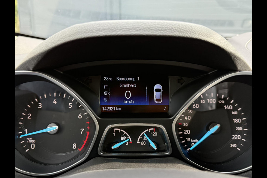 Ford Kuga 1.5 EcoBoost Titanium 2e Eigenaar,Trekhaak,Camera,Navi,Dealer Onderhouden,6 Bak,Clima,Cruise,Lm velgen,120pk,Apk tot 11-2025