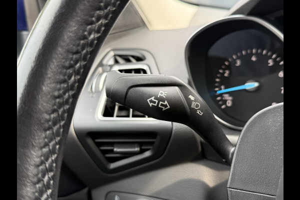 Ford Kuga 1.5 EcoBoost Titanium 2e Eigenaar,Trekhaak,Camera,Navi,Dealer Onderhouden,6 Bak,Clima,Cruise,Lm velgen,120pk,Apk tot 11-2025