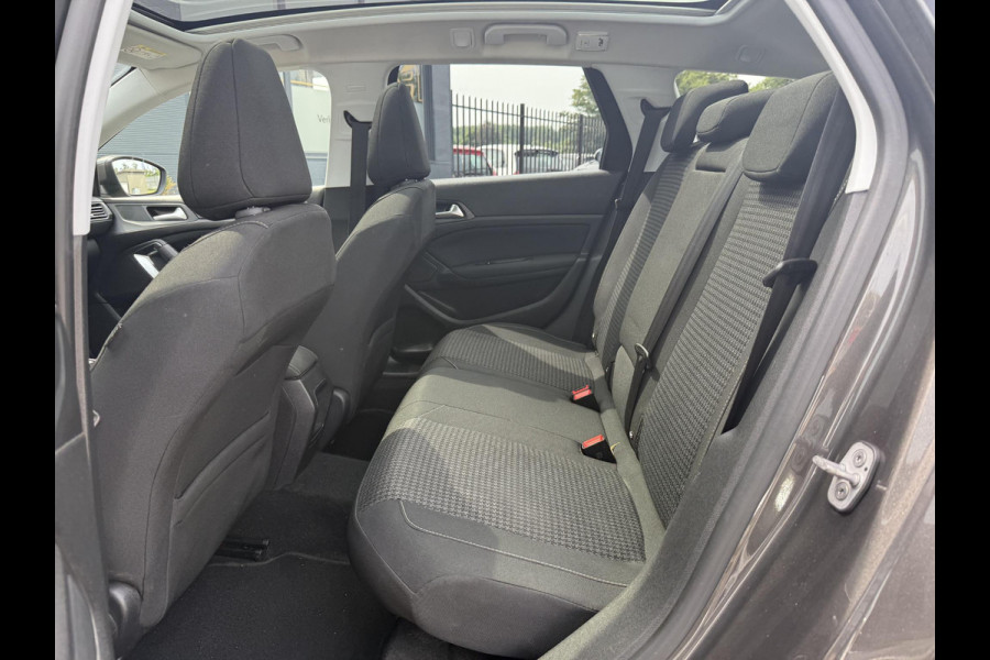 Peugeot 308 SW 1.2 PureTech Blue Lease Executive 2e Eigenaar,Pano,110pk,Navi,Dealer Onderhouden,Clima,Cruise,Pdc V+A,Lm velgen,Apk tot 12-2025