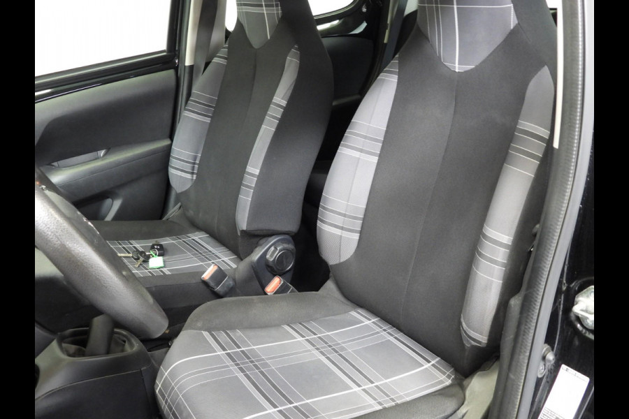 Peugeot 108 1.0 e-VTi Active AIRCO/BLUETOOTH