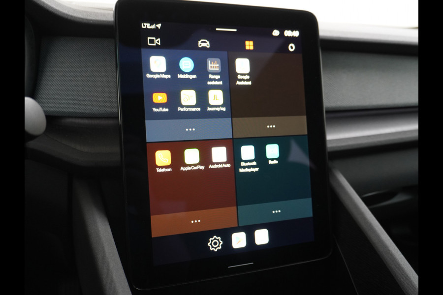 Polestar 2 AUT. 408 pk Long Range Dual Motor 78kWh Panorama-Dak Harman&Kardon® Electr.Stoelen Verwarmd+Achterbank+Stuur Adaptive-Cruise Car Verkeersbord detectie Regen-Lichtsensor Virtual-Cockpit Home-Link Bots waarschuwing Autonoom-Rem Lane Assist Keyless Connected 1e Eigenaar Origineel Nederlandse Auto 1.500kg Trekvermogen 660Nm! € 59.000 nieuw!