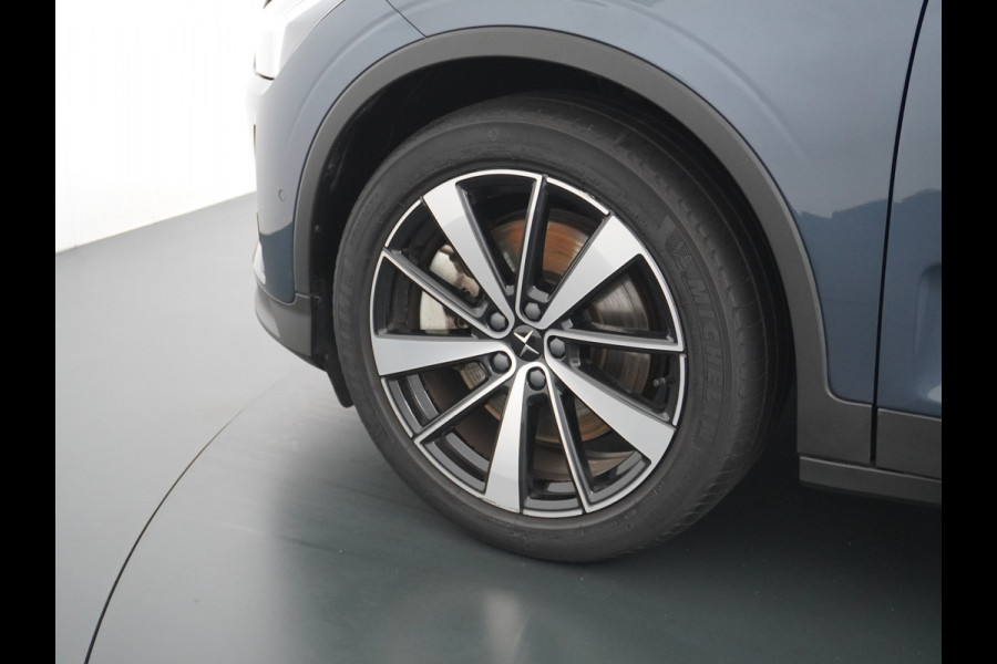 Polestar 2 AUT. 408 pk Long Range Dual Motor 78kWh Panorama-Dak Harman&Kardon® Electr.Stoelen Verwarmd+Achterbank+Stuur Adaptive-Cruise Car Verkeersbord detectie Regen-Lichtsensor Virtual-Cockpit Home-Link Bots waarschuwing Autonoom-Rem Lane Assist Keyless Connected 1e Eigenaar Origineel Nederlandse Auto 1.500kg Trekvermogen 660Nm! € 59.000 nieuw!