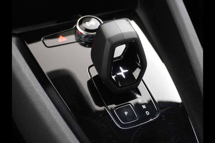 Polestar 2 AUT. 408 pk Long Range Dual Motor 78kWh Panorama-Dak Harman&Kardon® Electr.Stoelen Verwarmd+Achterbank+Stuur Adaptive-Cruise Car Verkeersbord detectie Regen-Lichtsensor Virtual-Cockpit Home-Link Bots waarschuwing Autonoom-Rem Lane Assist Keyless Connected 1e Eigenaar Origineel Nederlandse Auto 1.500kg Trekvermogen 660Nm! € 59.000 nieuw!