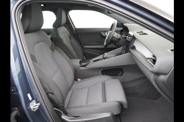 Polestar 2 AUT. 408 pk Long Range Dual Motor 78kWh Panorama-Dak Harman&Kardon® Electr.Stoelen Verwarmd+Achterbank+Stuur Adaptive-Cruise Car Verkeersbord detectie Regen-Lichtsensor Virtual-Cockpit Home-Link Bots waarschuwing Autonoom-Rem Lane Assist Keyless Connected 1e Eigenaar Origineel Nederlandse Auto 1.500kg Trekvermogen 660Nm! € 59.000 nieuw!