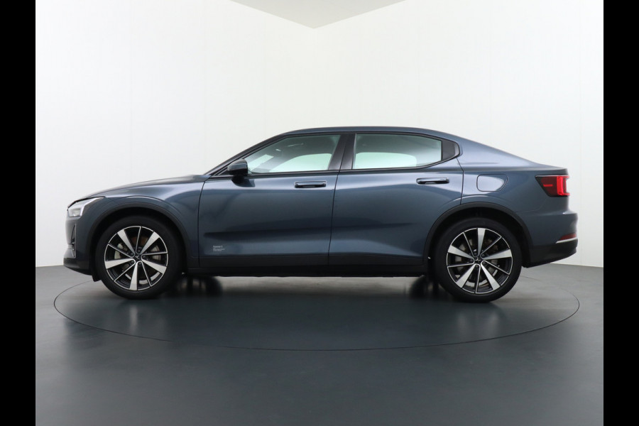 Polestar 2 AUT. 408 pk Long Range Dual Motor 78kWh Panorama-Dak Harman&Kardon® Electr.Stoelen Verwarmd+Achterbank+Stuur Adaptive-Cruise Car Verkeersbord detectie Regen-Lichtsensor Virtual-Cockpit Home-Link Bots waarschuwing Autonoom-Rem Lane Assist Keyless Connected 1e Eigenaar Origineel Nederlandse Auto 1.500kg Trekvermogen 660Nm! € 59.000 nieuw!