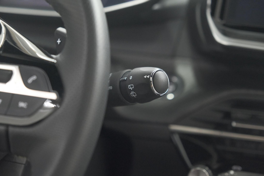Peugeot 2008 Hybrid 136 e-DSC6 GT | 360 Camera | Adaptieve Cruise Control | Dodehoekdetectie | Navigatie