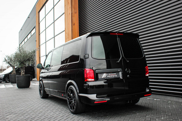 Volkswagen Transporter 2.0 TDI L2H1 30 DC BULLI 199PK DUBBEL CABINE / LEDEREN BEKLEDING / PDC / VERLAGINGSVEREN / 2X SCHUIFDEUR