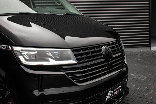Volkswagen Transporter 2.0 TDI L2H1 30 DC BULLI 199PK DUBBEL CABINE / LEDEREN BEKLEDING / PDC / VERLAGINGSVEREN / 2X SCHUIFDEUR