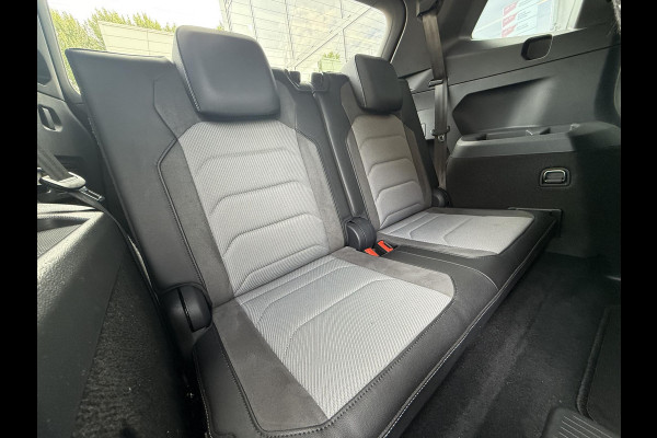 Volkswagen Tiguan Allspace 1.5 TSI Highline Bus. 3 X R-Line 7p. Pano|Trekhaak|Dynaudio