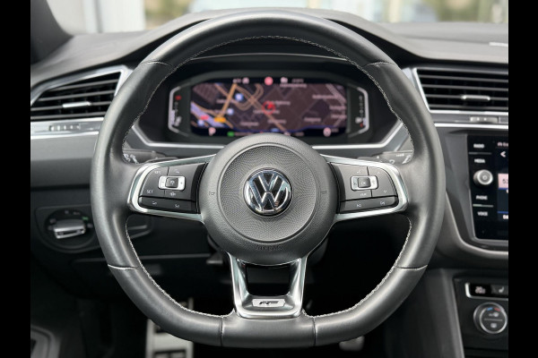 Volkswagen Tiguan Allspace 1.5 TSI Highline Bus. 3 X R-Line 7p. Pano|Trekhaak|Dynaudio
