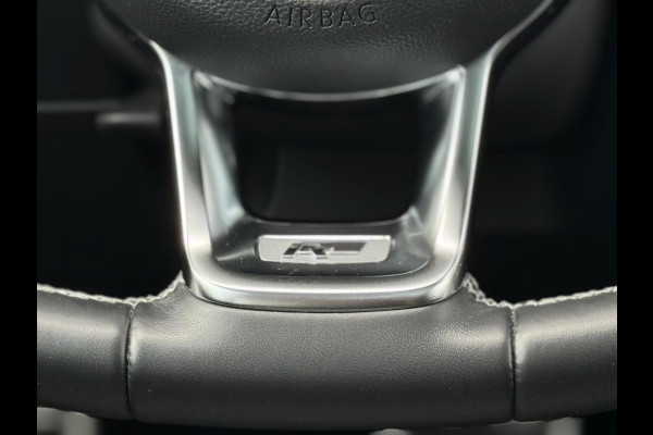 Volkswagen Tiguan Allspace 1.5 TSI Highline Bus. 3 X R-Line 7p. Pano|Trekhaak|Dynaudio