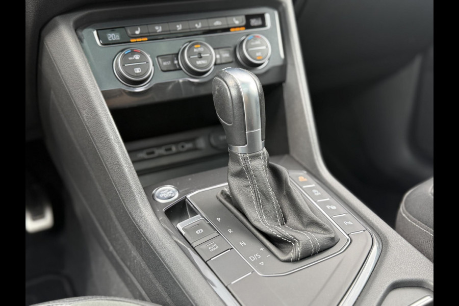 Volkswagen Tiguan Allspace 1.5 TSI Highline Bus. 3 X R-Line 7p. Pano|Trekhaak|Dynaudio