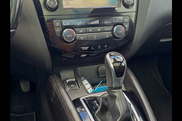 Nissan QASHQAI 1.2 Tekna + 116 Pk - Euro 6 - Navi - ParkeerCamera - Stoelverwarming