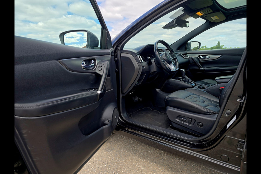 Nissan QASHQAI 1.2 Tekna + 116 Pk - Euro 6 - Navi - ParkeerCamera - Stoelverwarming