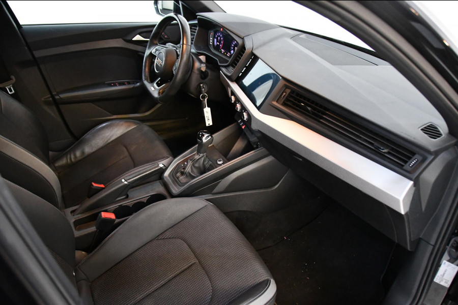 Audi A1 SPORTBACK 25 TFSI S line automaat