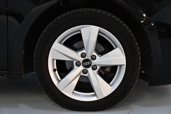 Audi A1 SPORTBACK 25 TFSI S line automaat
