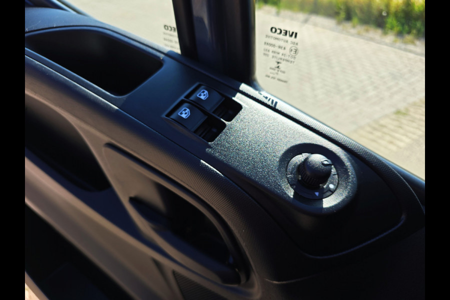 Iveco Daily 35S14V 2.3 352L H2 - 140 Pk - Euro 6 - Airco - Cruise Control