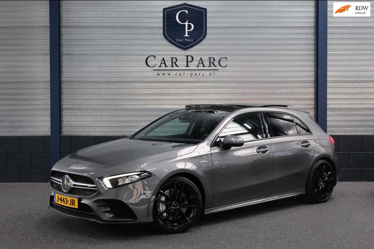 Mercedes-Benz A-Klasse AMG 35 4MATIC 306+PK LED/SFEER/VIRTUAL/PANO/HALF LEER+ALCANTARA+S.VERWARMING/CAM/ACC/ECC/12 MDN GARANTIE! Mercedes-Benz A-Klasse AMG 35 4MATIC 306+PK LED/SFEER/VIRTUAL/PANO/HALF LEER+ALCANTARA+S.VERWARMING/CAM/ACC/ECC/12 MDN GARANTIE!