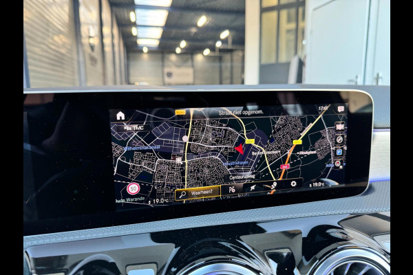 Mercedes-Benz A-Klasse AMG 35 4MATIC 306+PK LED/SFEER/VIRTUAL/PANO/HALF LEER+ALCANTARA+S.VERWARMING/CAM/ACC/ECC/12 MDN GARANTIE!