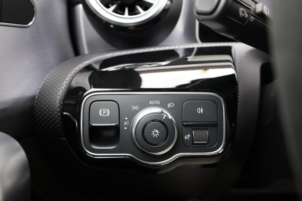 Mercedes-Benz A-Klasse AMG 35 4MATIC 306+PK LED/SFEER/VIRTUAL/PANO/HALF LEER+ALCANTARA+S.VERWARMING/CAM/ACC/ECC/12 MDN GARANTIE!