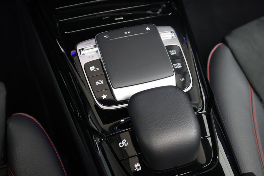 Mercedes-Benz A-Klasse AMG 35 4MATIC 306+PK LED/SFEER/VIRTUAL/PANO/HALF LEER+ALCANTARA+S.VERWARMING/CAM/ACC/ECC/12 MDN GARANTIE!