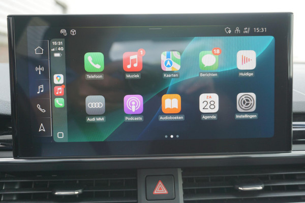 Audi A4 Limousine 35 TFSI 150PK Virtual Cockpit/Sportstoelen Dealeronderhouden/All-Seasonbanden.
