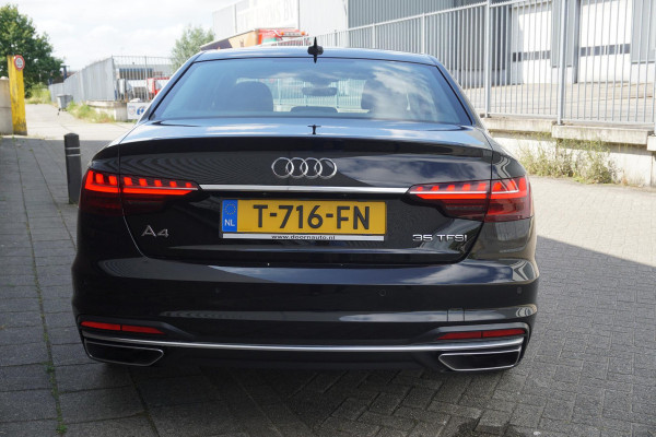 Audi A4 Limousine 35 TFSI 150PK Virtual Cockpit/Sportstoelen Dealeronderhouden/All-Seasonbanden.