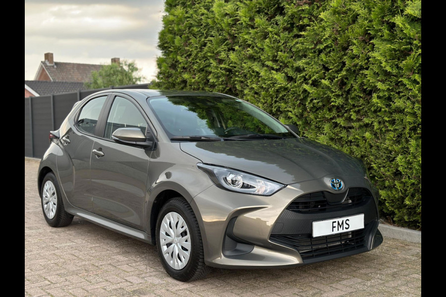 Toyota Yaris 1.5 Hybrid Business Plus Trekhaak Camera