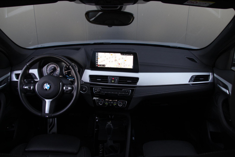 BMW X1 XDrive25e eDrive | M-sport | Pano | Trekhaak | Leder