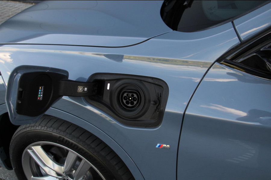 BMW X1 XDrive25e eDrive | M-sport | Pano | Trekhaak | Leder