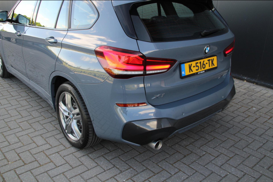 BMW X1 XDrive25e eDrive | M-sport | Pano | Trekhaak | Leder