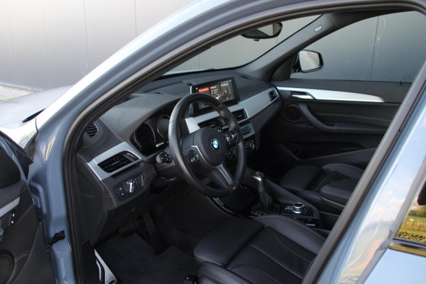 BMW X1 XDrive25e eDrive | M-sport | Pano | Trekhaak | Leder
