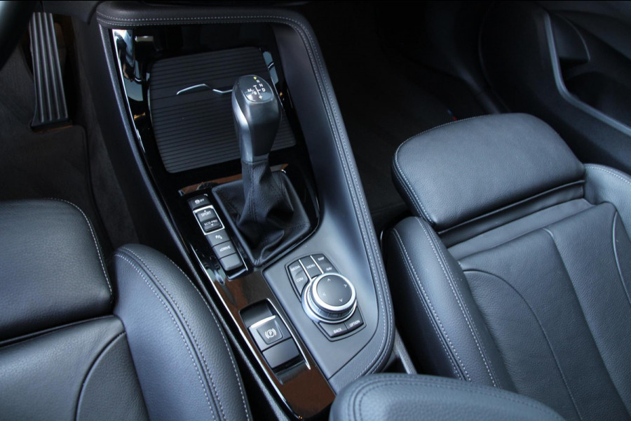 BMW X1 XDrive25e eDrive | M-sport | Pano | Trekhaak | Leder