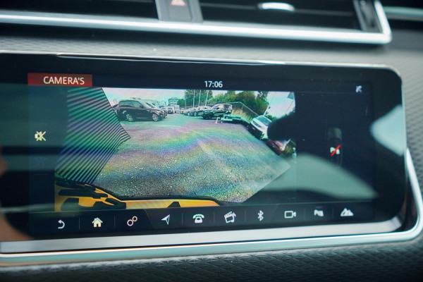 Land Rover Range Rover Velar 2.0 Turbo AWD R-Dynamic SE / Pano / Leder