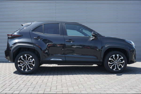 Toyota Yaris Cross 1.5 Hybr 130 Pk Teamplayer NIEUW | 15 JR GARANTIE | WINTERPACK |