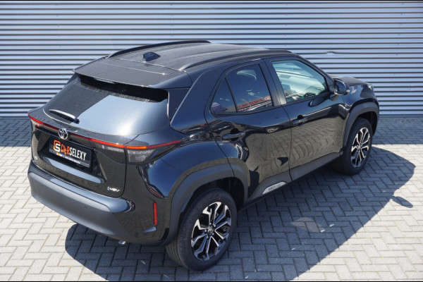 Toyota Yaris Cross 1.5 Hybr 130 Pk Teamplayer NIEUW | 15 JR GARANTIE | WINTERPACK |