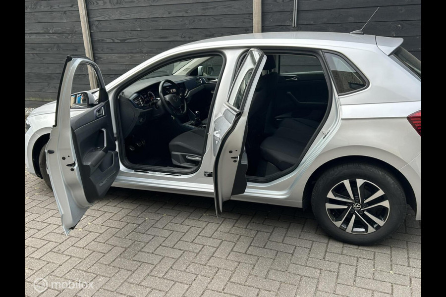 Volkswagen Polo 1.0 TSI 95 PK United FM nav / carplay / LM / 52.107 KM 1e eig.