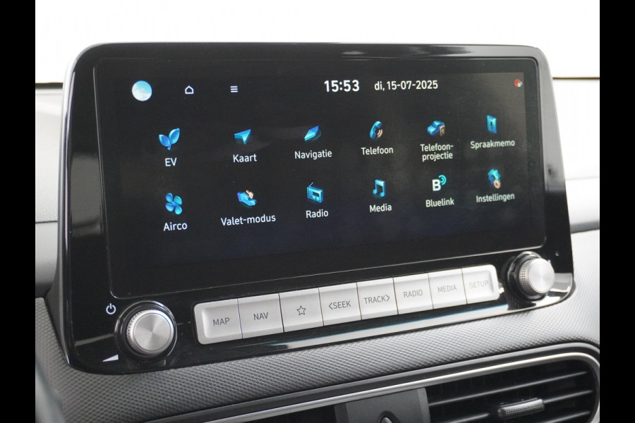 Hyundai Kona 64kWh EV AUT.204pk Krell®-Audio Grootste ACCU Adaptieve Cruise Control Camera Navi Apple Carplay Android Auto Head-Up Display Ec Led Blindspot Monitoring LaneAssist Subwoofer Voorruit verwarmbaar Bluetooth Privacy Glas Lmv 17" Fashion 1e Eigenaar Nieuwprijs €44.210,-